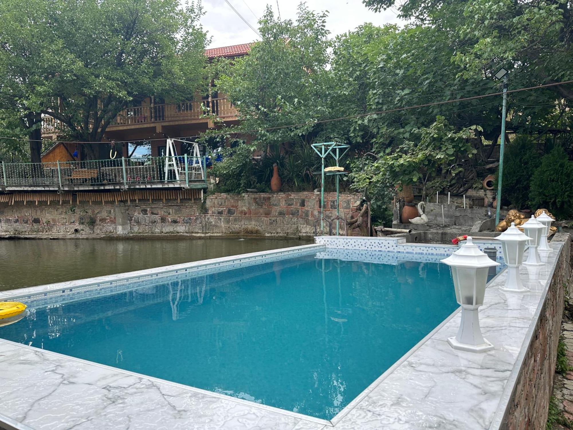 Amiran'S Lake Ξενοδοχείο Τυφλίδα Εξωτερικό φωτογραφία