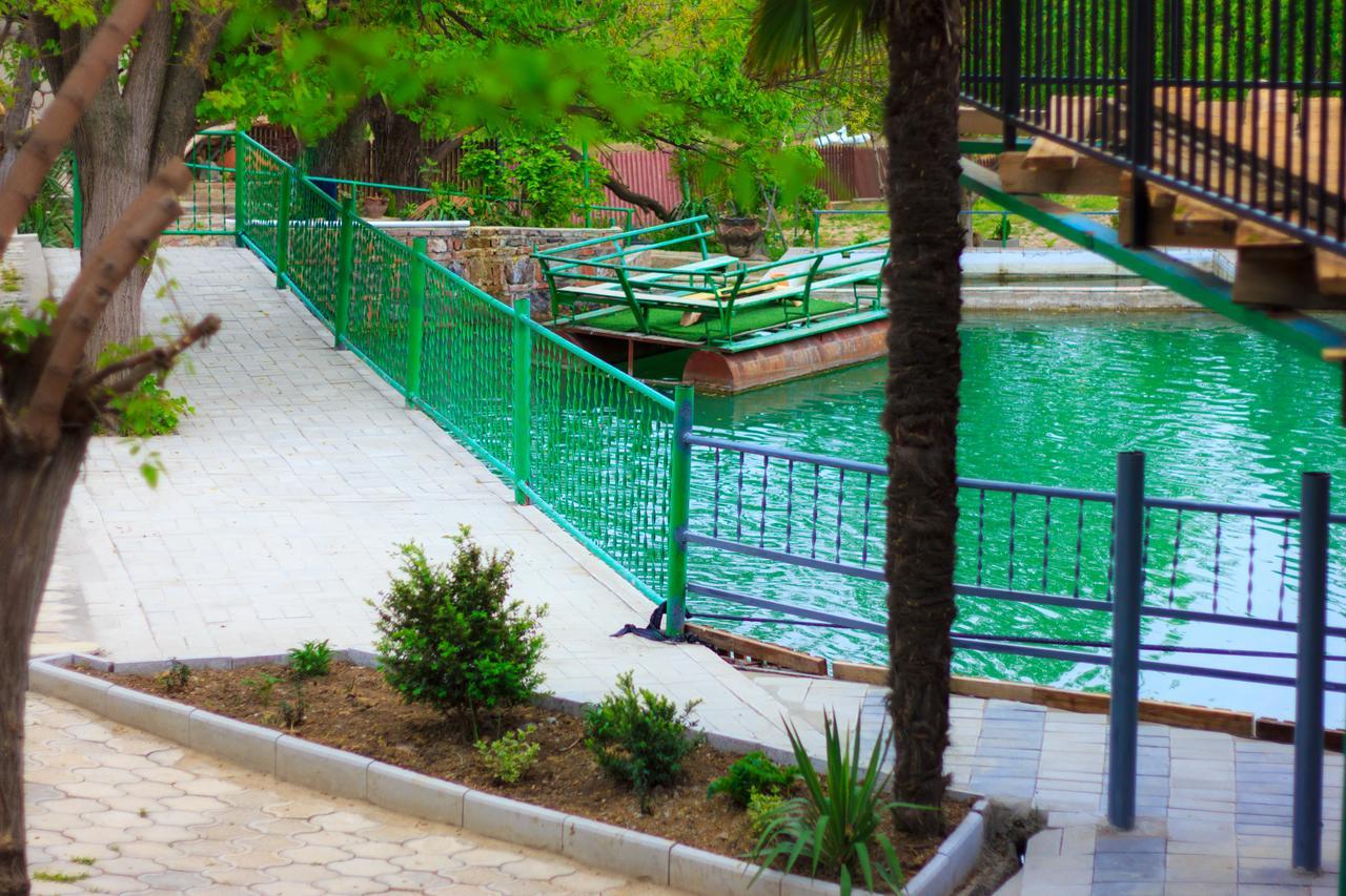 Amiran'S Lake Ξενοδοχείο Τυφλίδα Εξωτερικό φωτογραφία